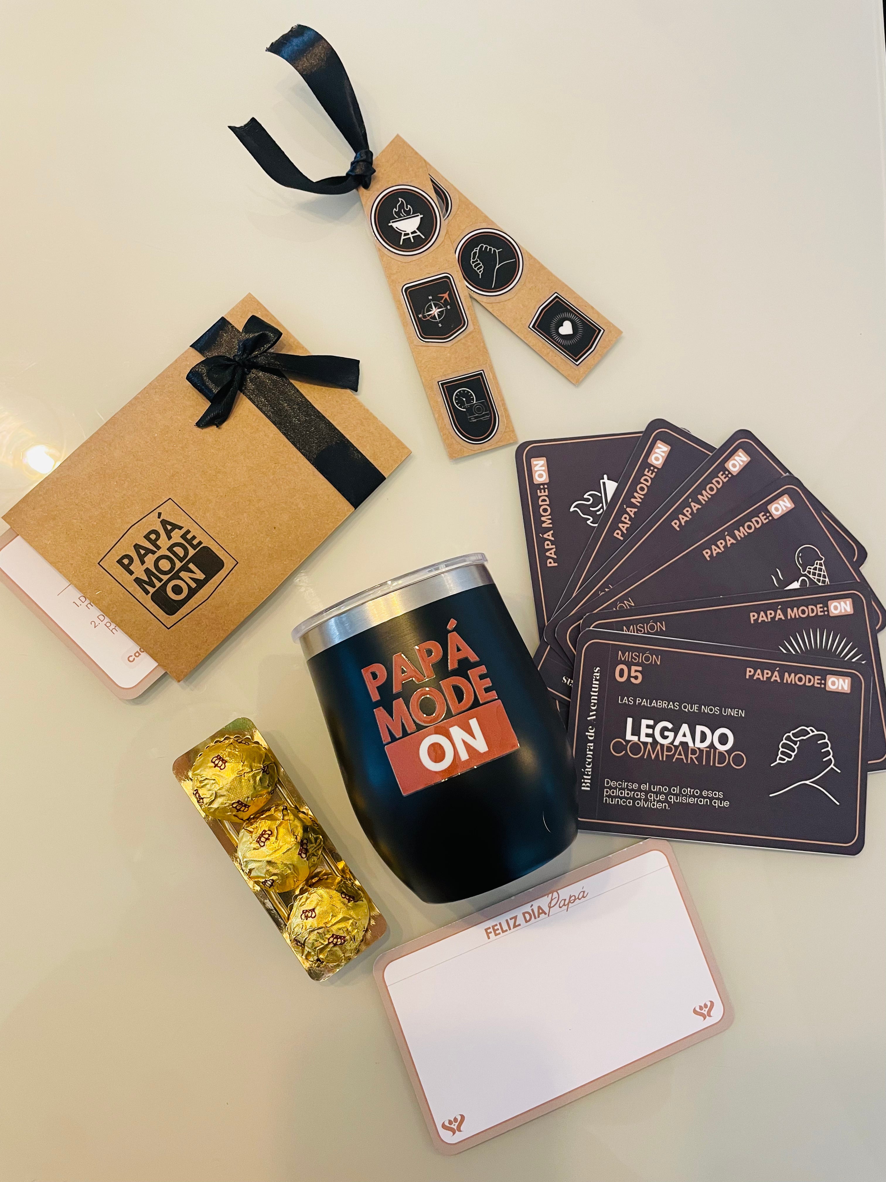 Mug + stickers de aventuras - Papá Mode ON